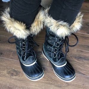 Sorel Joan of Arctic boots